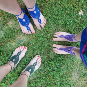 Paljasvarvassandaali – virkattu käsityö